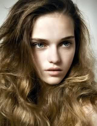 Claire de Jong #202404