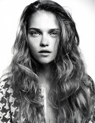 Claire de Jong #202410