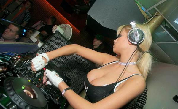 Metzker Viktoria #202919