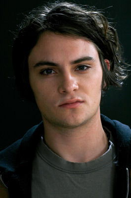 Shiloh Fernandez #203025