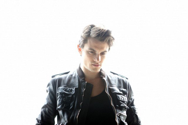 Shiloh Fernandez #203032