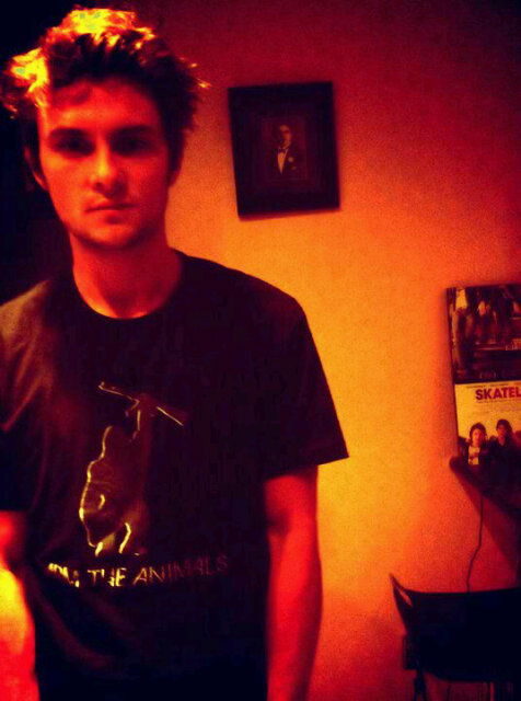 Shiloh Fernandez #203038