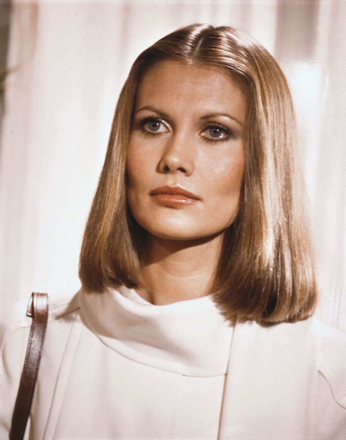 Maud Adams #203360