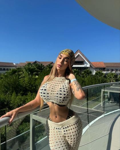 Sara Luna photo 15486