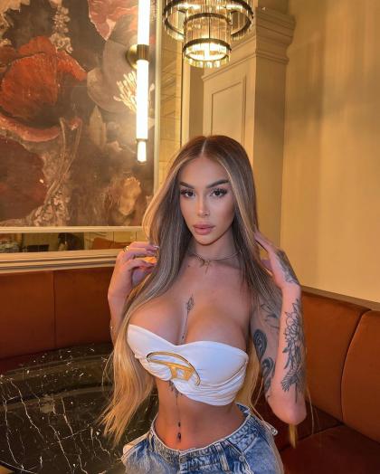 Sara Luna photo 15491