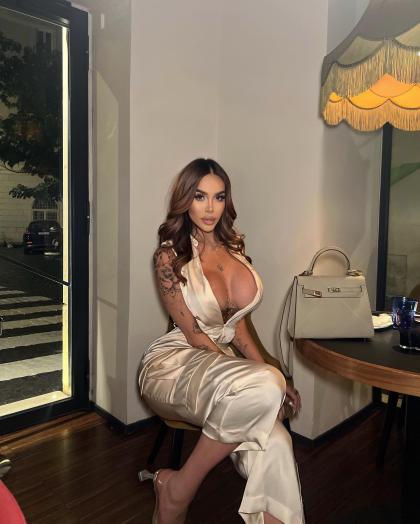 Sara Luna photo 15519