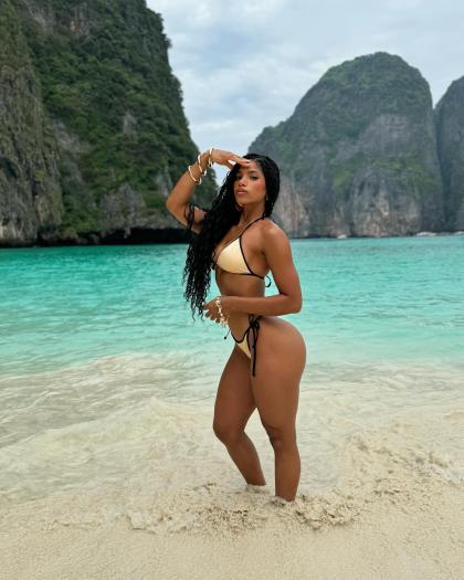 Stephany Gutierrez photo 204626