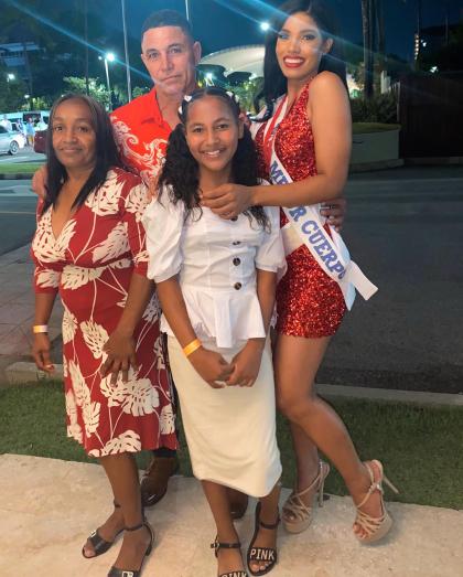 Stephany Gutierrez photo 204741