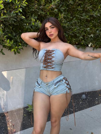 Alina Rose photo 204816