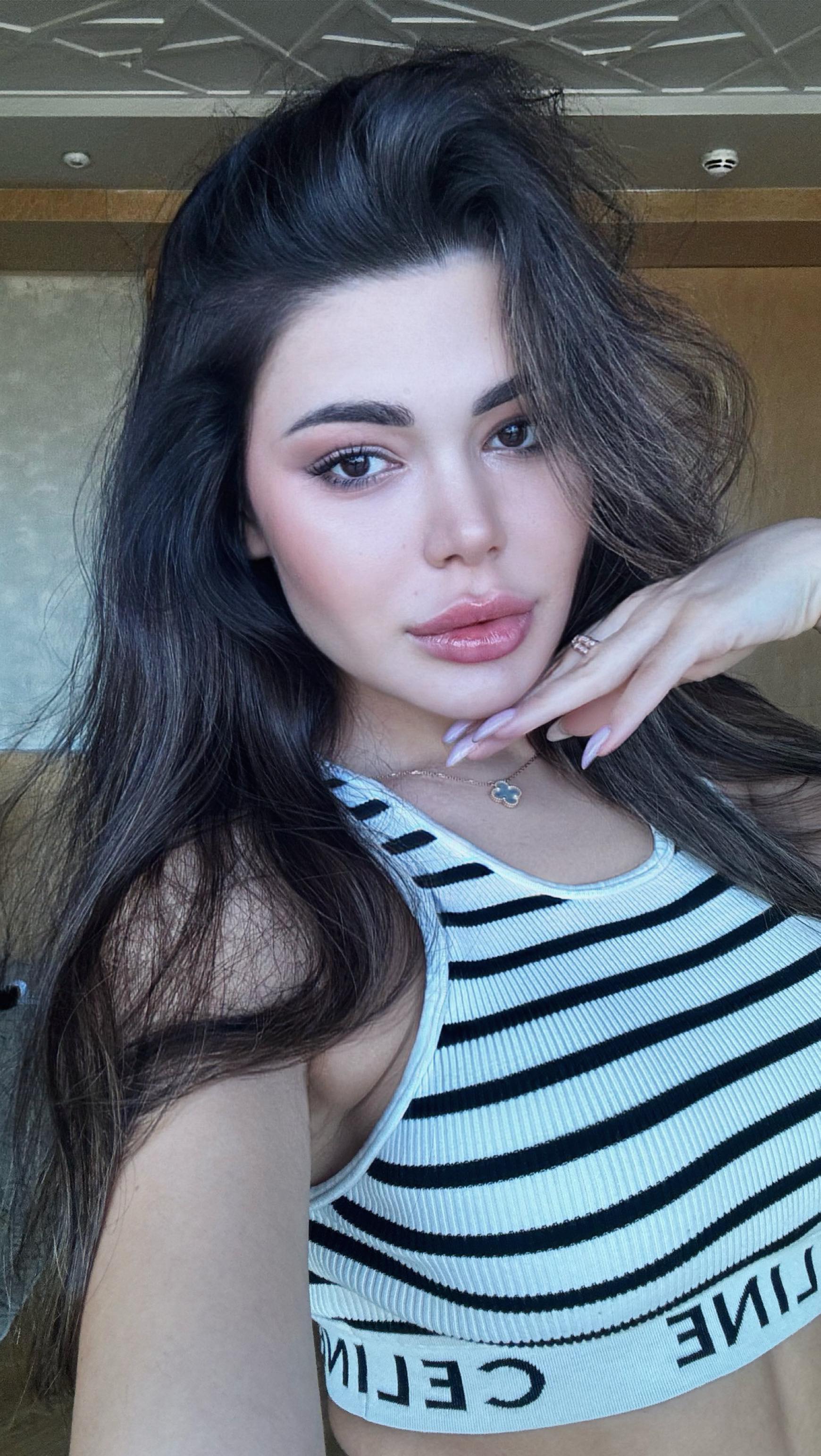 Farangiz Azizi #41680