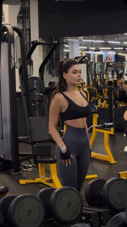 Farangiz Azizi photo 41688