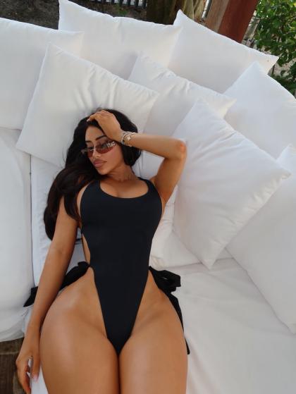 Ester Bron photo 206160