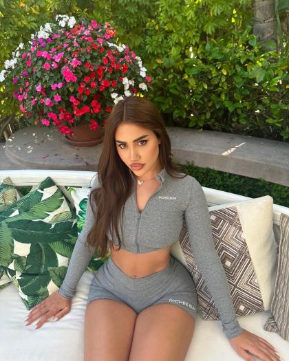 Ester Bron photo 206256