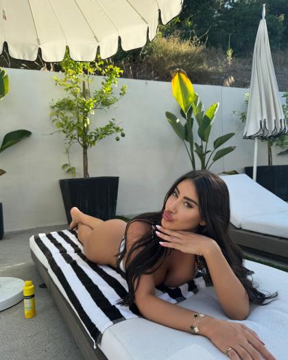 Ester Bron photo 206293