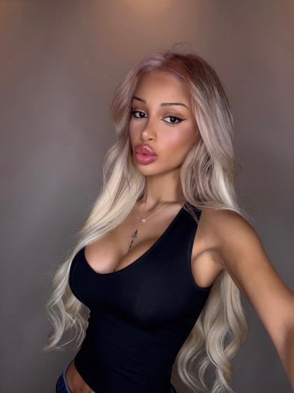 Henni Waage photo 206385