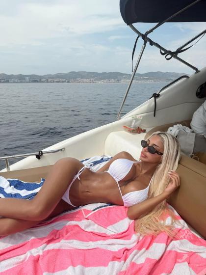 Henni Waage photo 206395