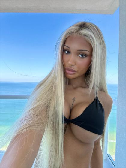 Henni Waage photo 206447