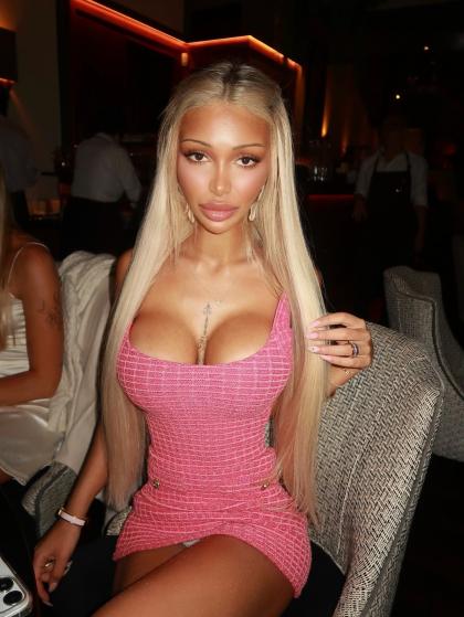 Henni Waage photo 206448