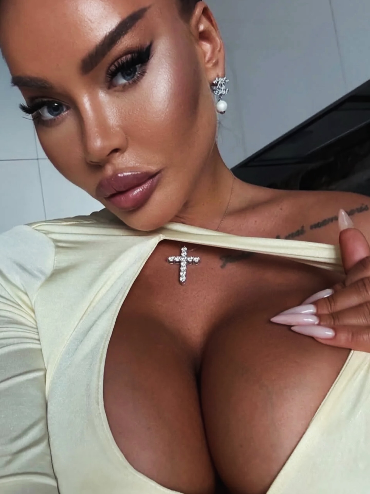 Sweetie Yuliana #207148