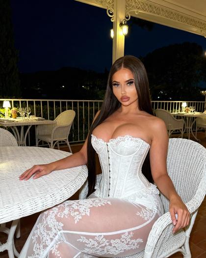 Ellie Slym photo 207680