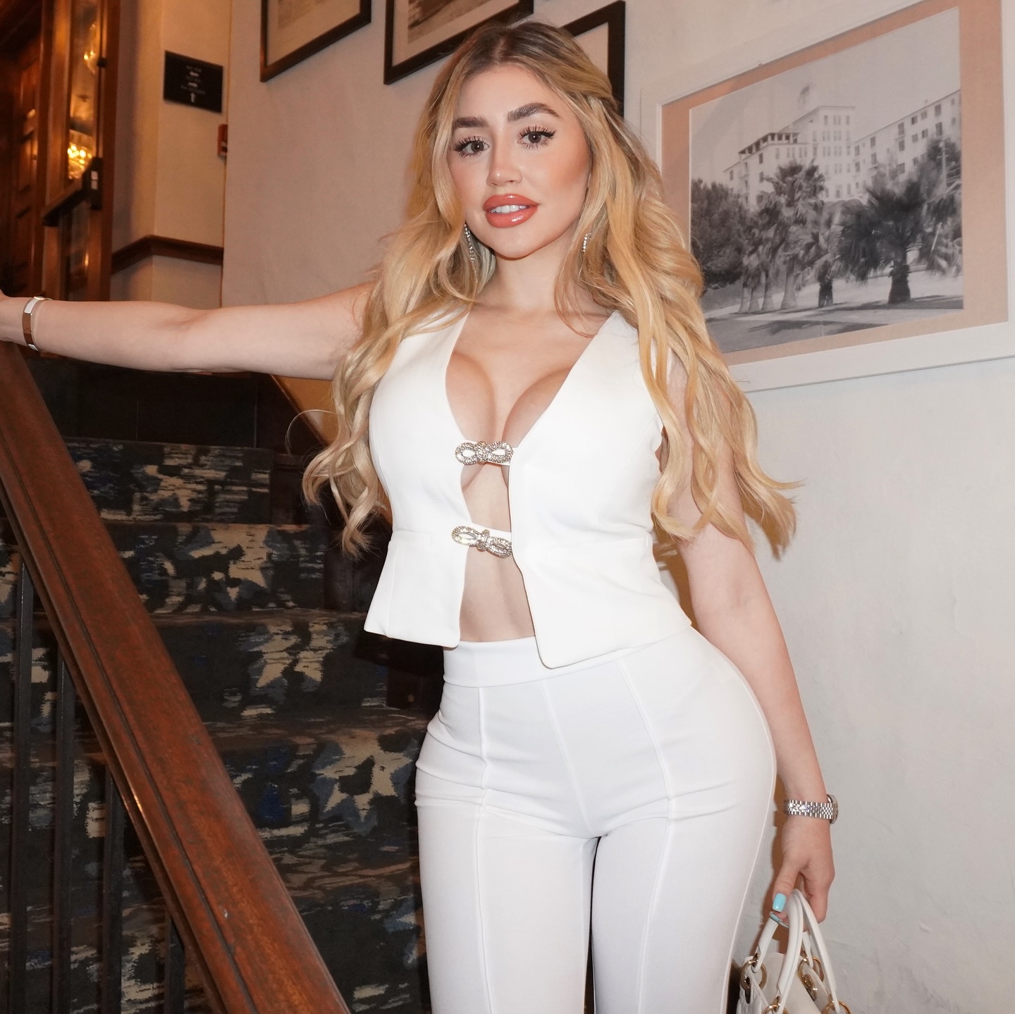 Diosa Santos #207892