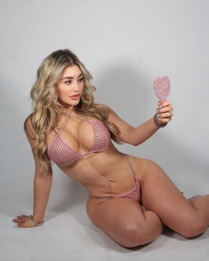 Diosa Santos photo 207815