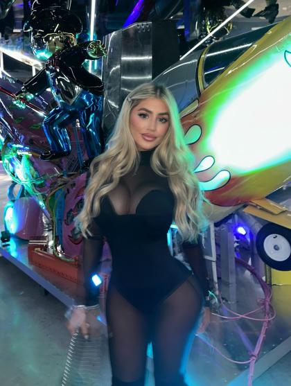 Diosa Santos photo 207822