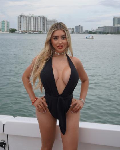 Diosa Santos photo 207867