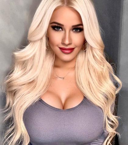 Katie Brooke photo 208098