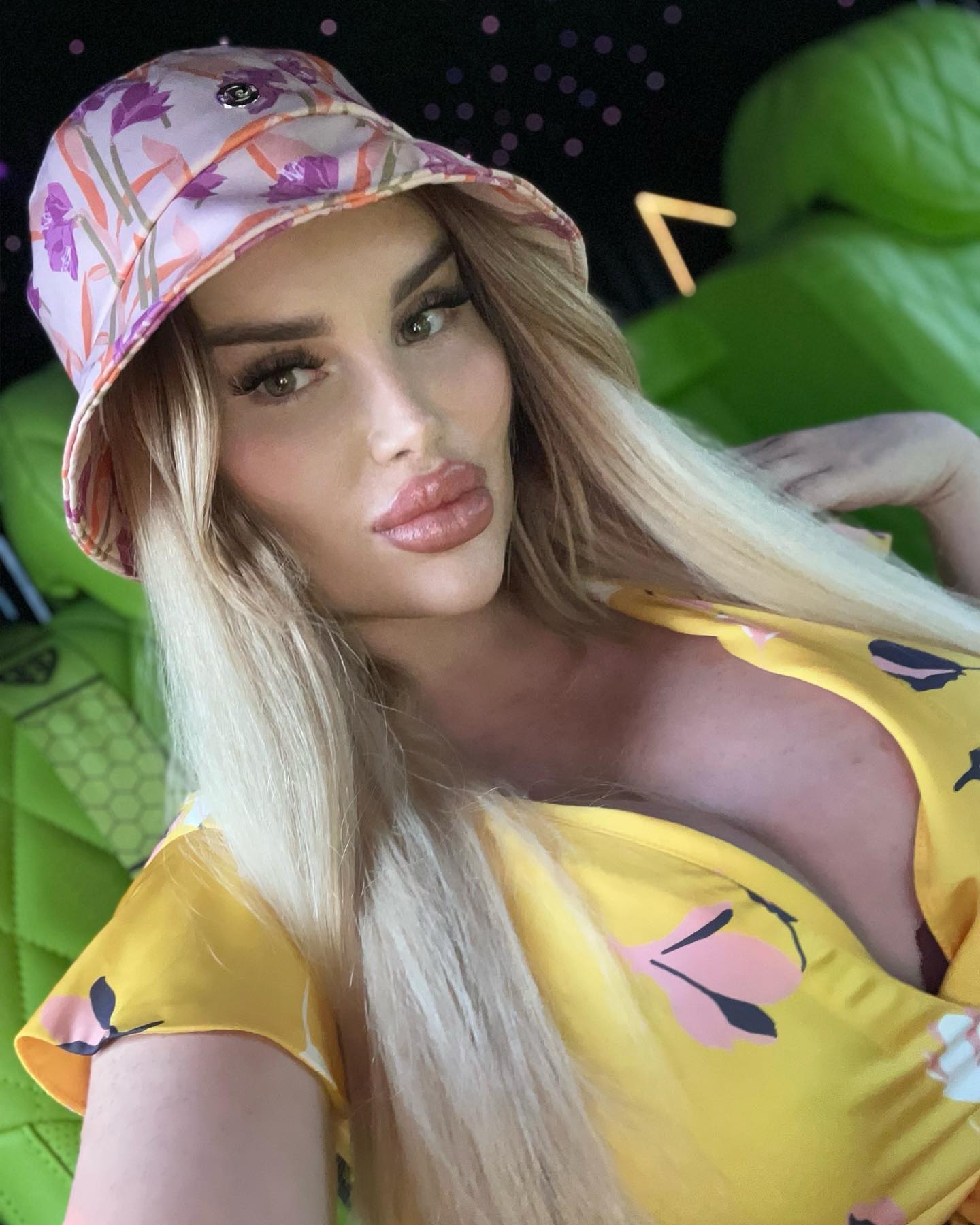 Julia Kalinina #208139