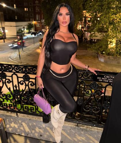 Chloe Cortinez photo 209301