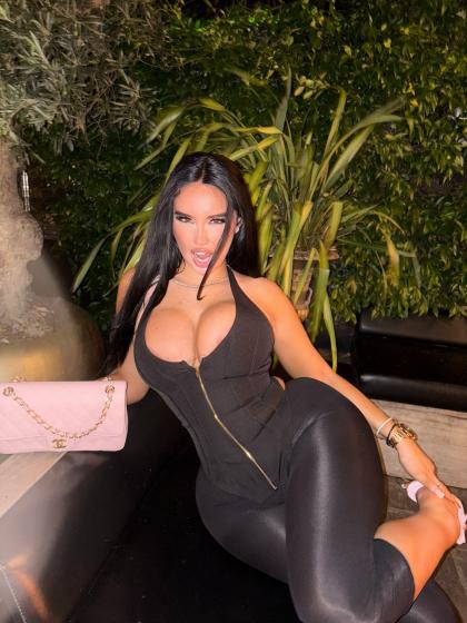 Chloe Cortinez photo 209302