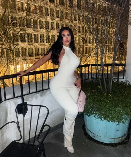 Chloe Cortinez photo 209308