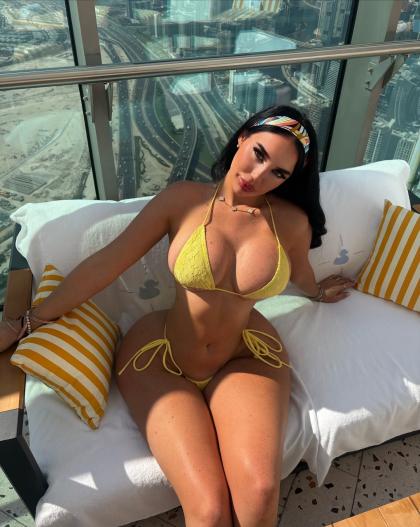 Chloe Cortinez photo 209314