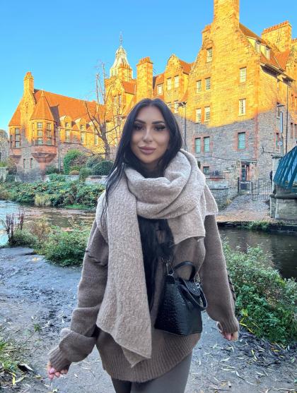 Polleen photo 209457