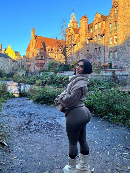 Polleen photo 209458