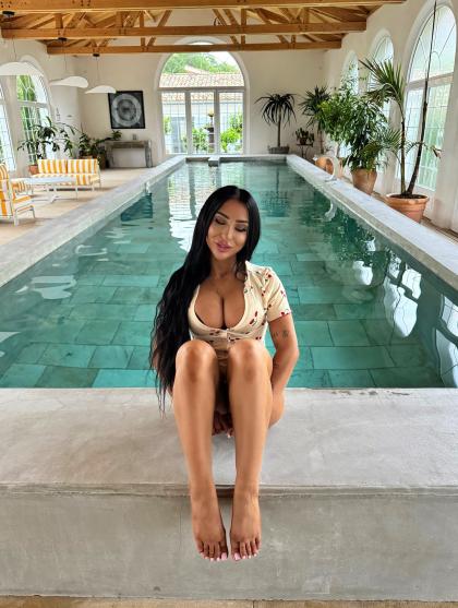 Polleen photo 209683