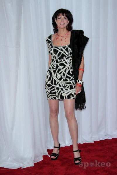 Joan Severance #210700