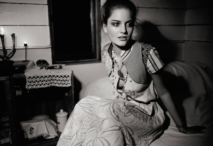 Olya Ivanisevic #210818