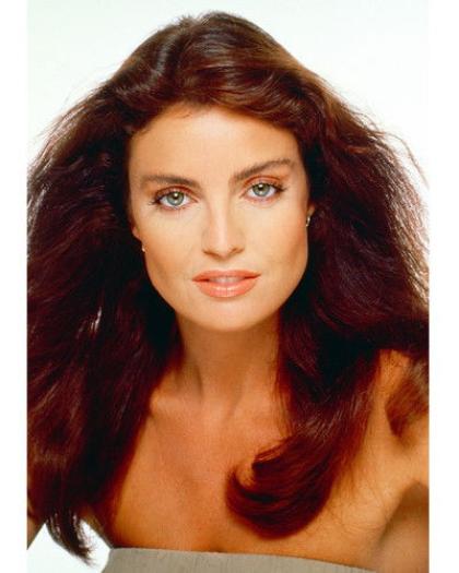 Tracy Scoggins