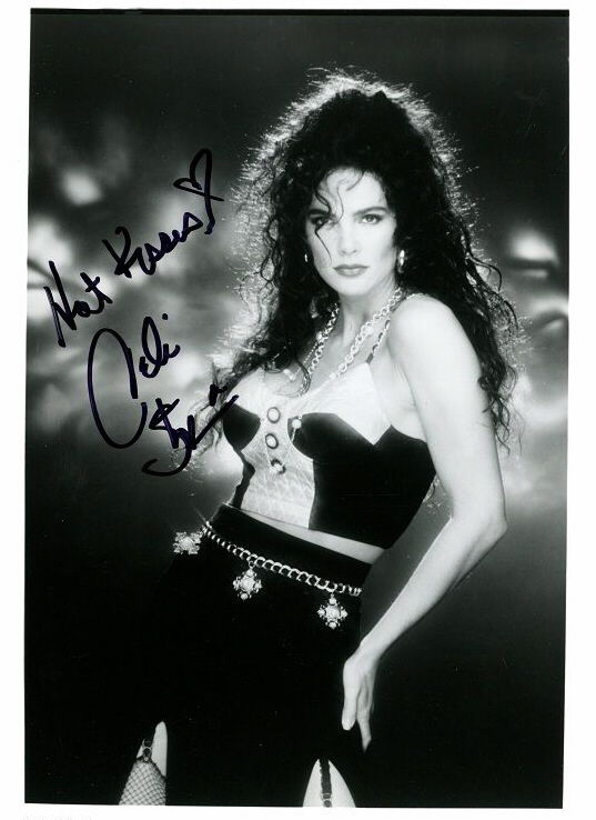 Julie Strain #211388