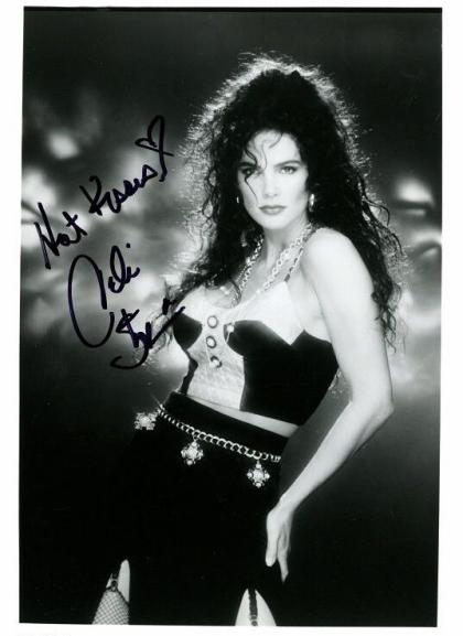 Julie Strain photo 211388