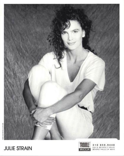 Julie Strain photo 211405