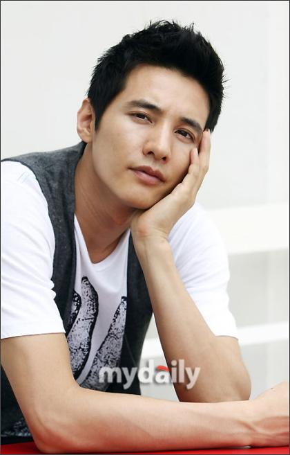 Bin Won photo 211656