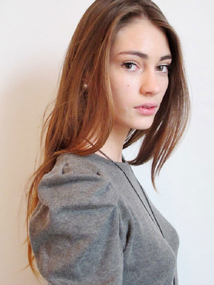 Marine Deleeuw #212030