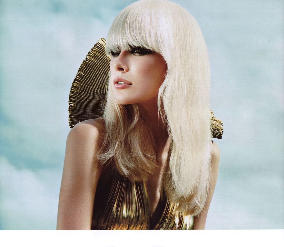 Dewi Driegen #212292