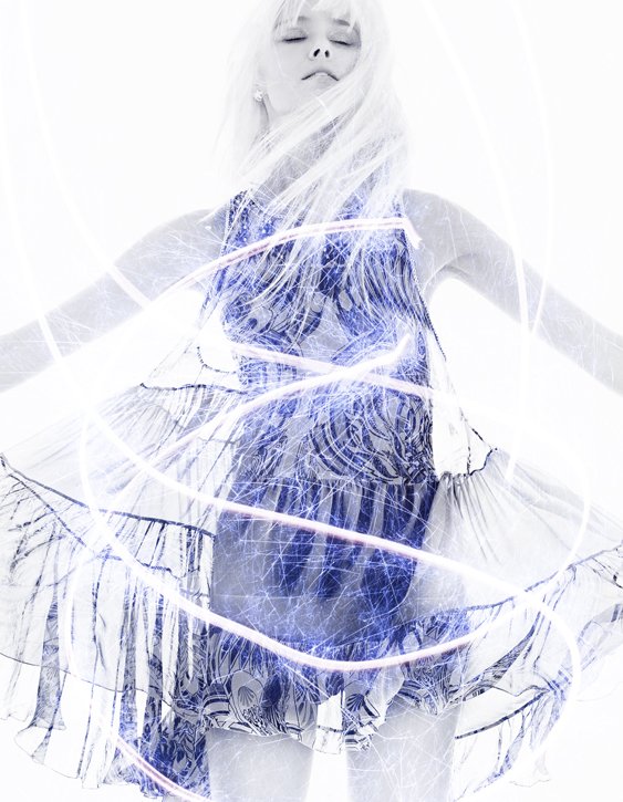 Dewi Driegen #212300