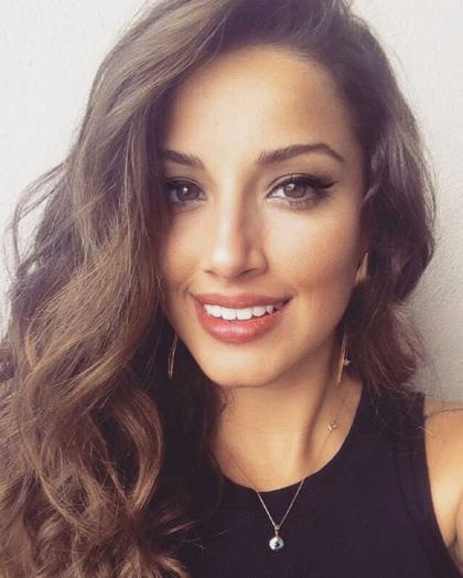 Azra Ece Akderi photo 212644