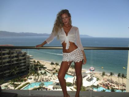 Hannah Palmer photo 214534