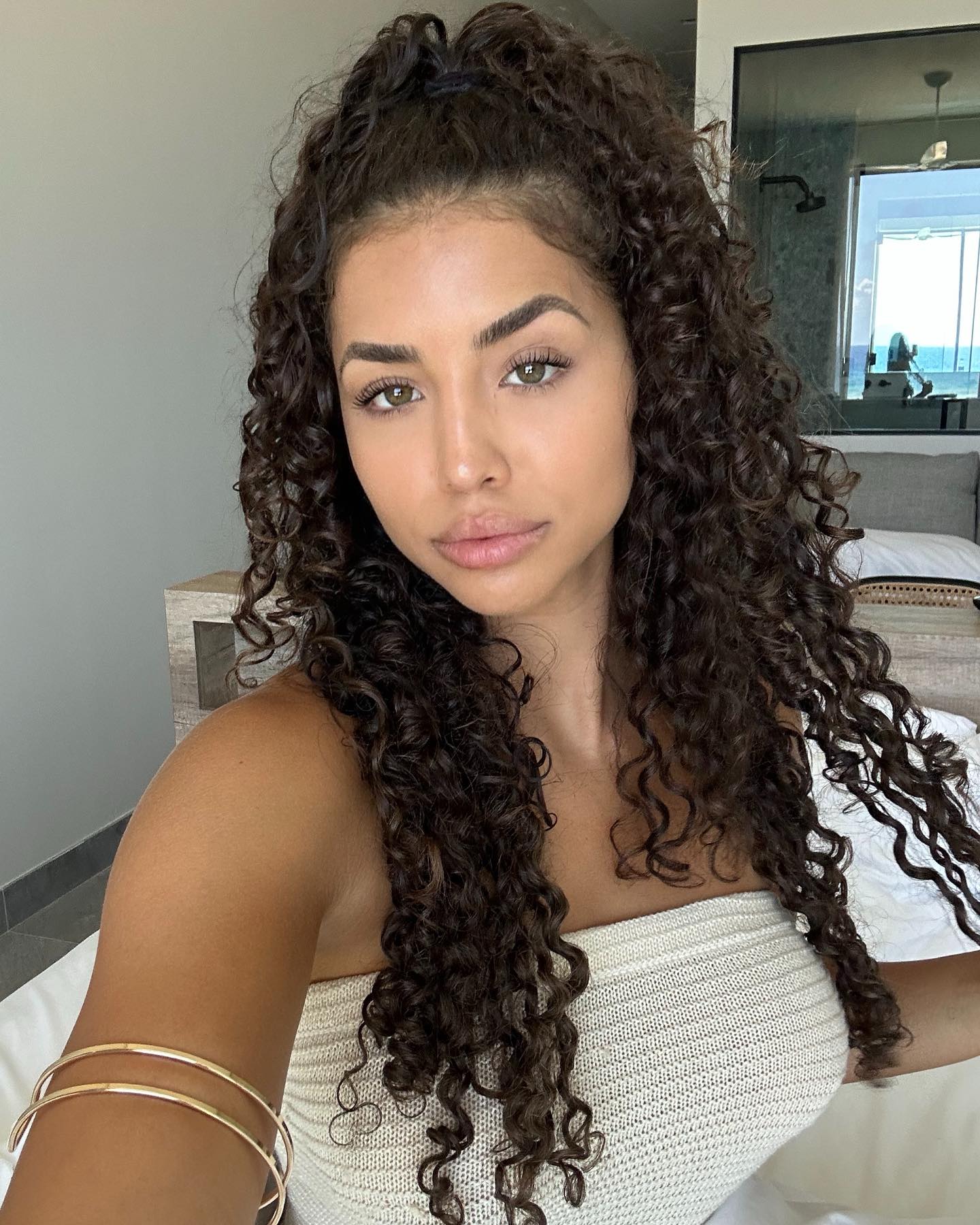 Thalia Matos #215076